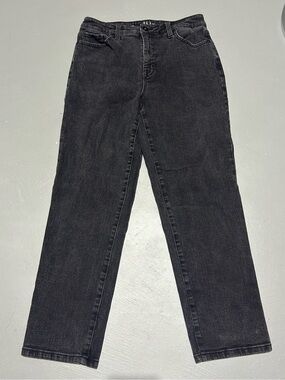 Style & Co. Black Straight Leg Stretchy Jeans (Women’s Size 6) (26” Inseam)